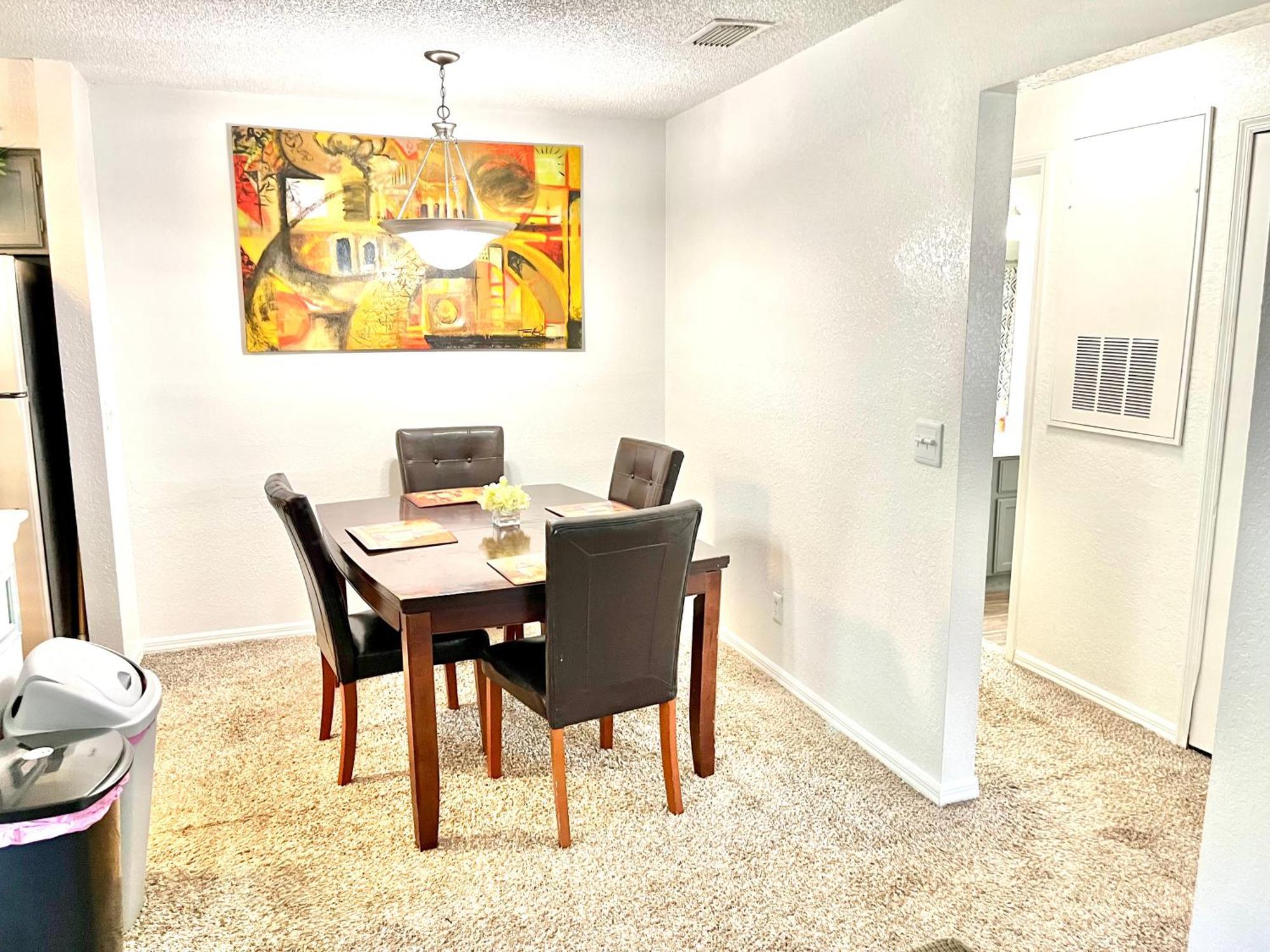 Daytona 2 Bed Apartment 10 Minutes To Beach With Balcony Port Orange Eksteriør billede
