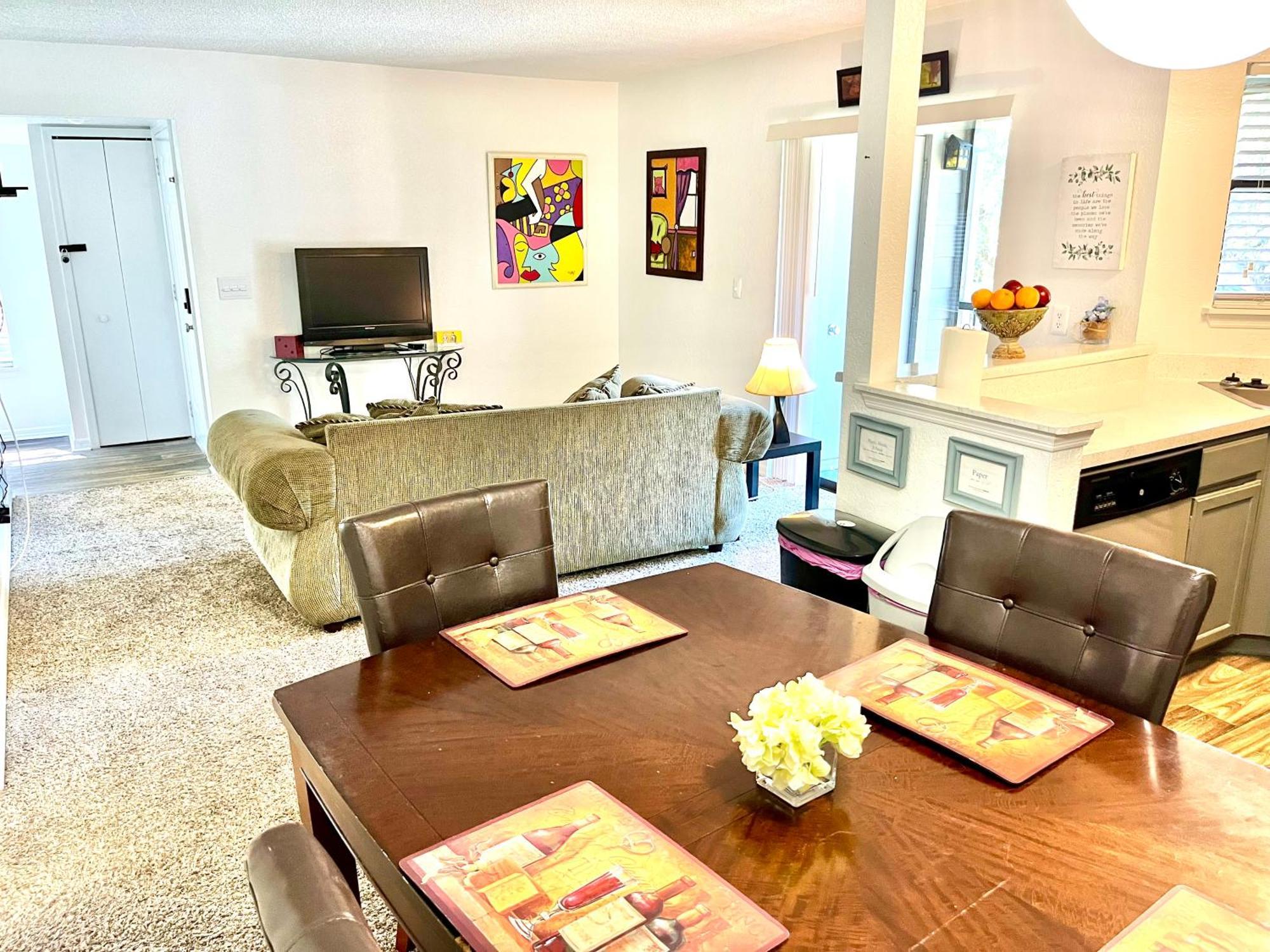 Daytona 2 Bed Apartment 10 Minutes To Beach With Balcony Port Orange Eksteriør billede